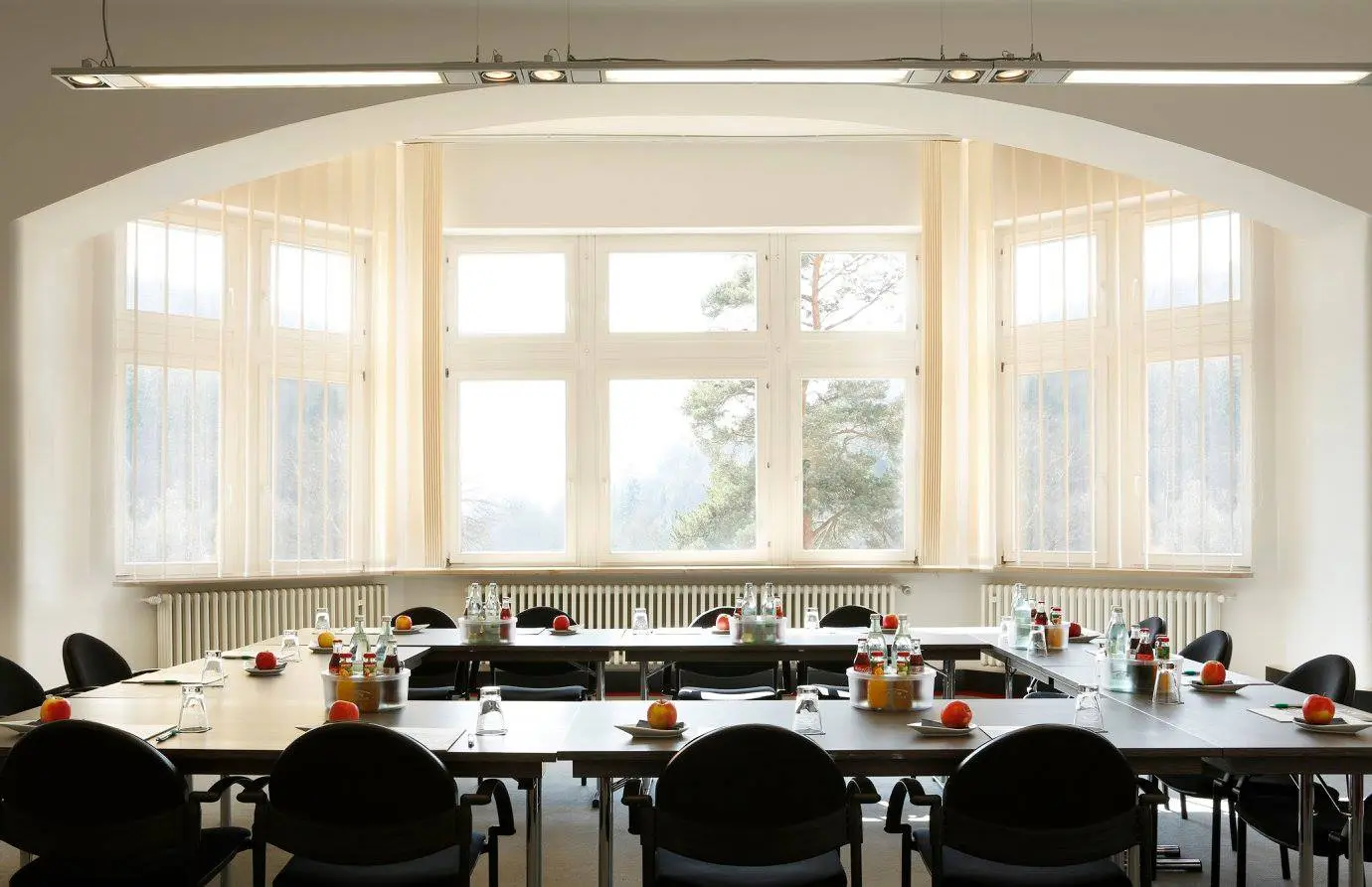 Heller Tagungsraum der Franziskushöhe